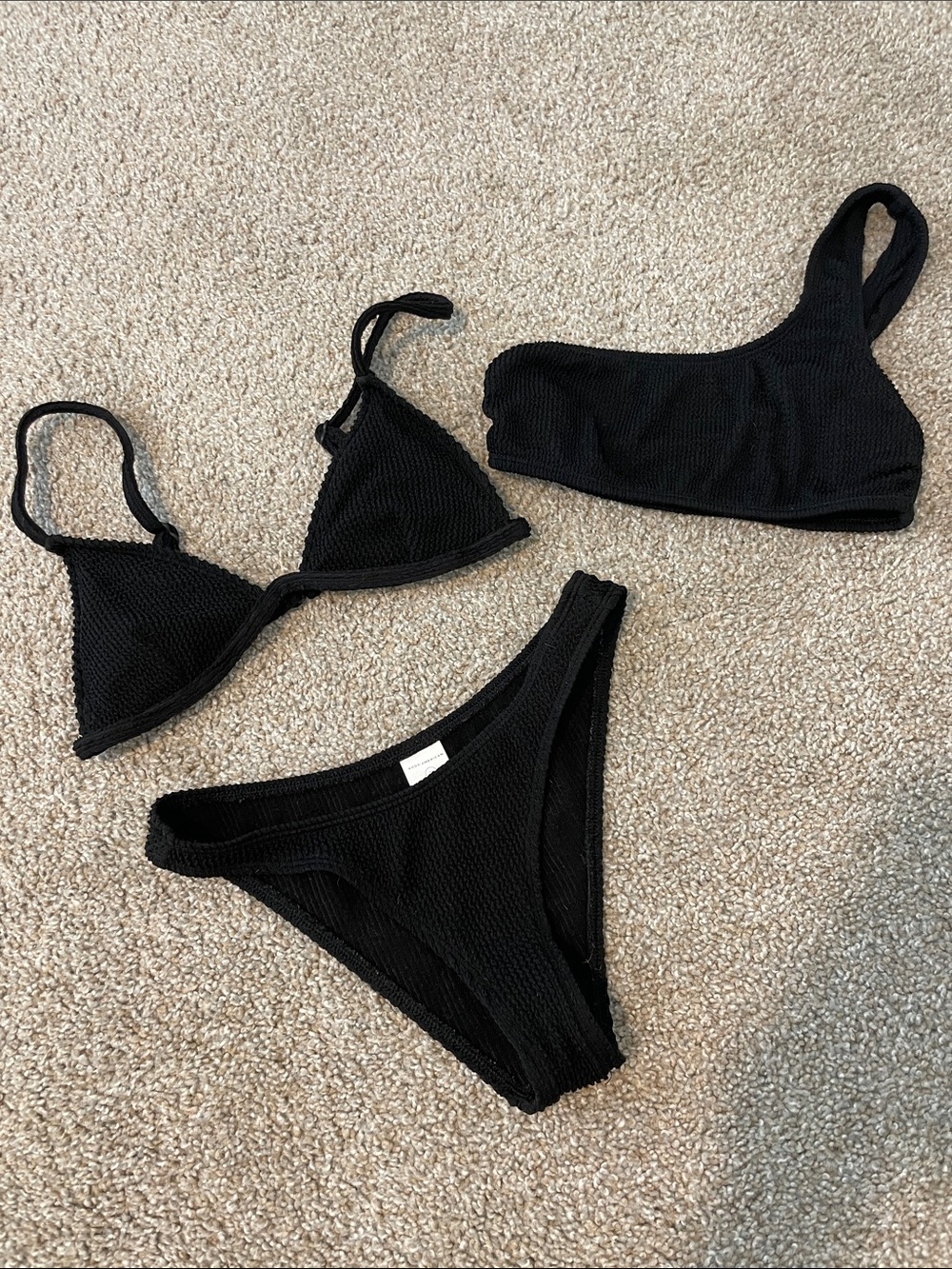 Good American Black Textured 3-Piece Bikini Set